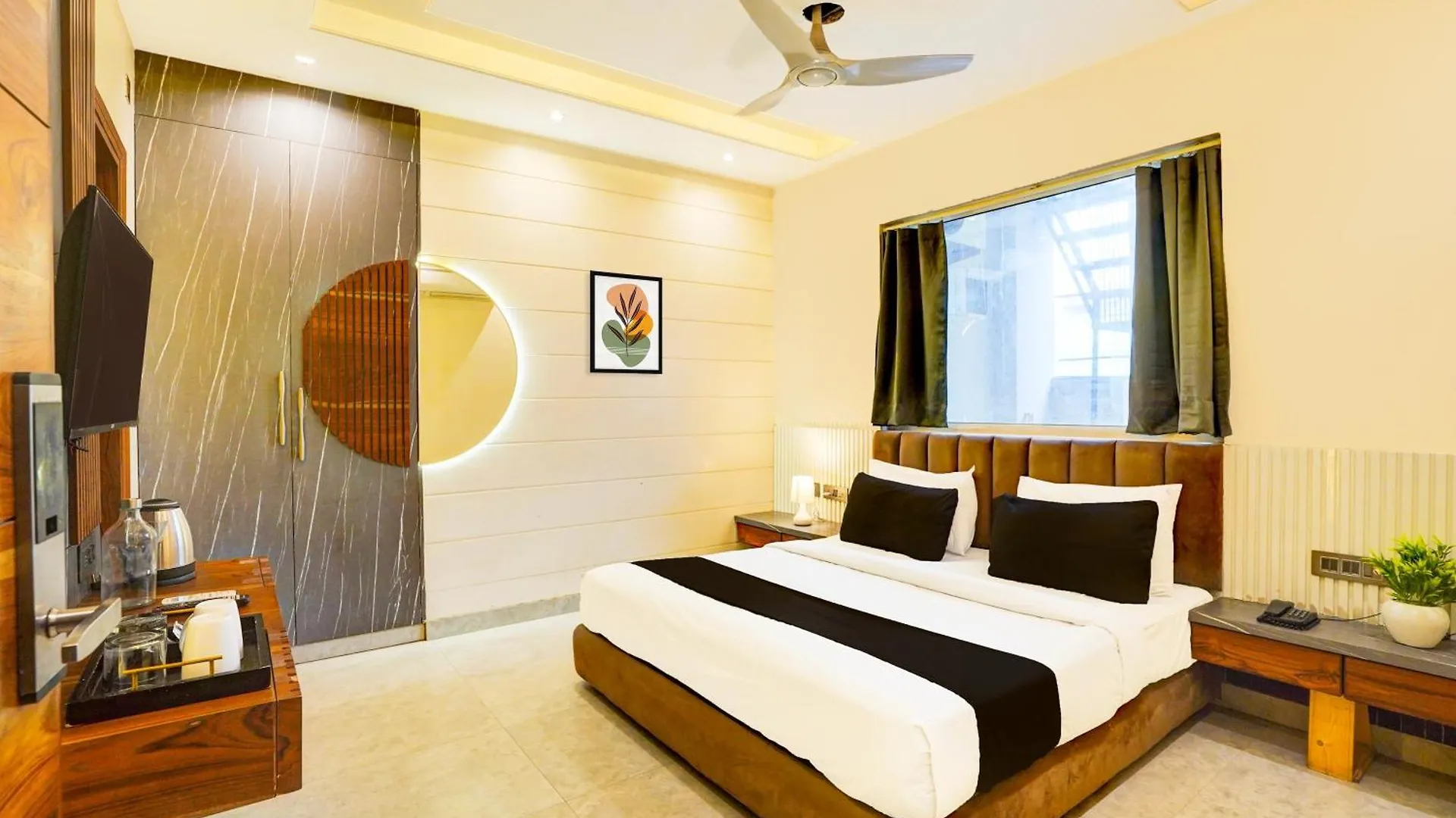 Hotel Ivy Plaza New Delhi 4*,  Indien